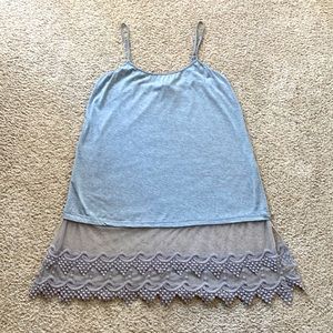 Organic lace slip
